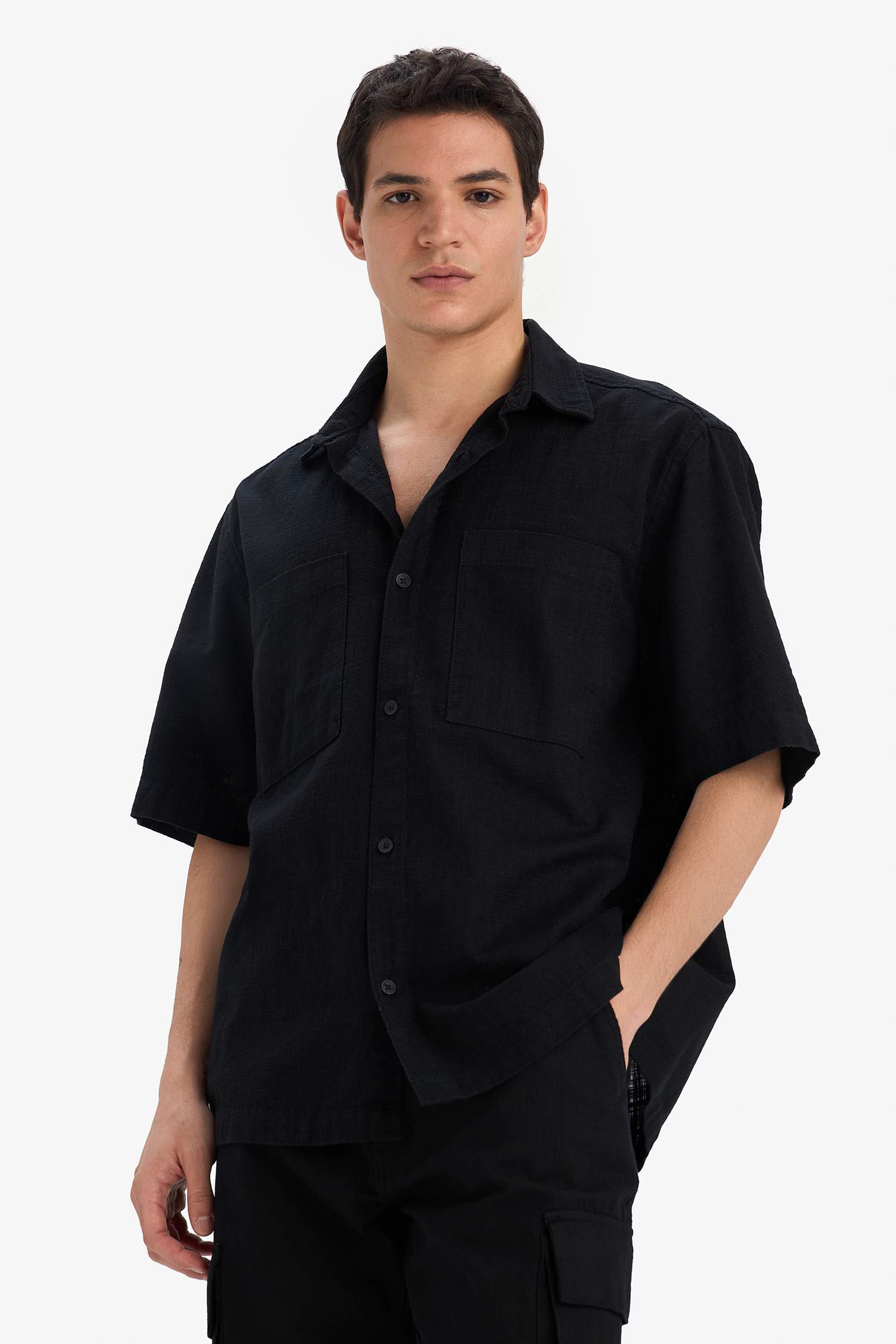 Relax Fit Short Sleeve Shirt