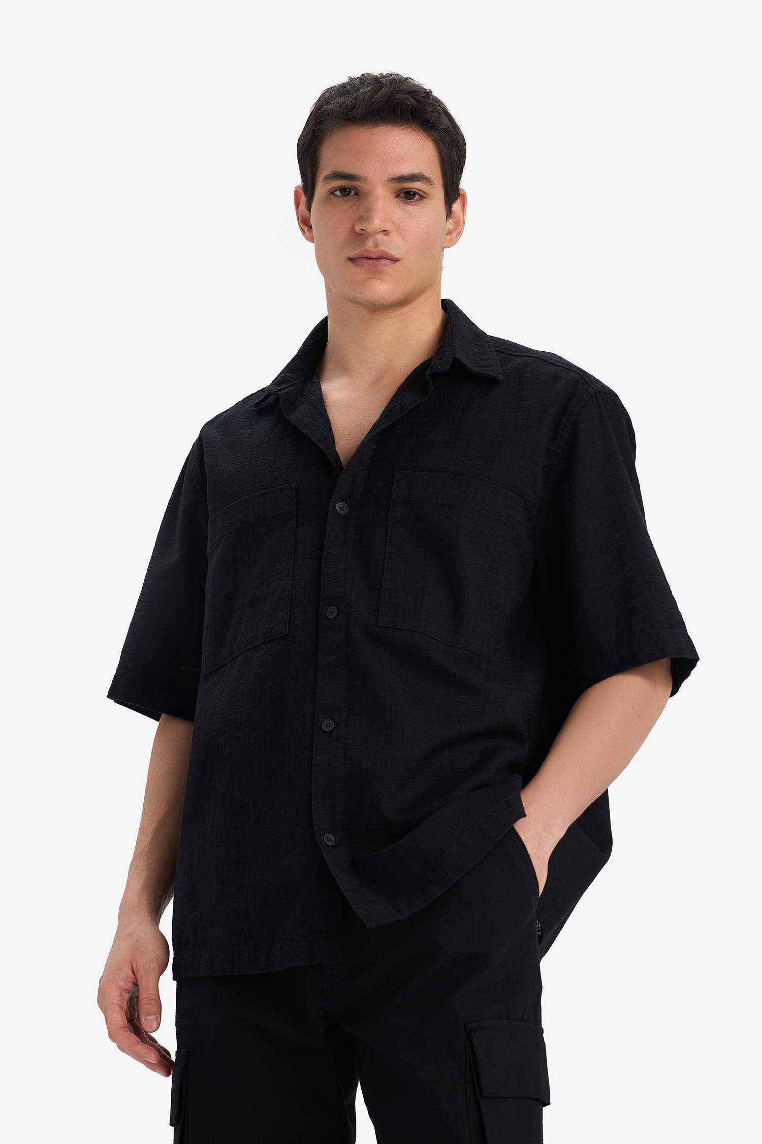 Relax Fit Short Sleeve Shirt