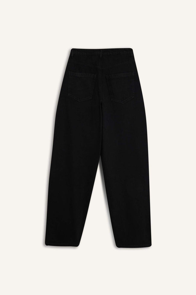 Cool, loose-fitting, high-waisted gabardine trousers Main Image