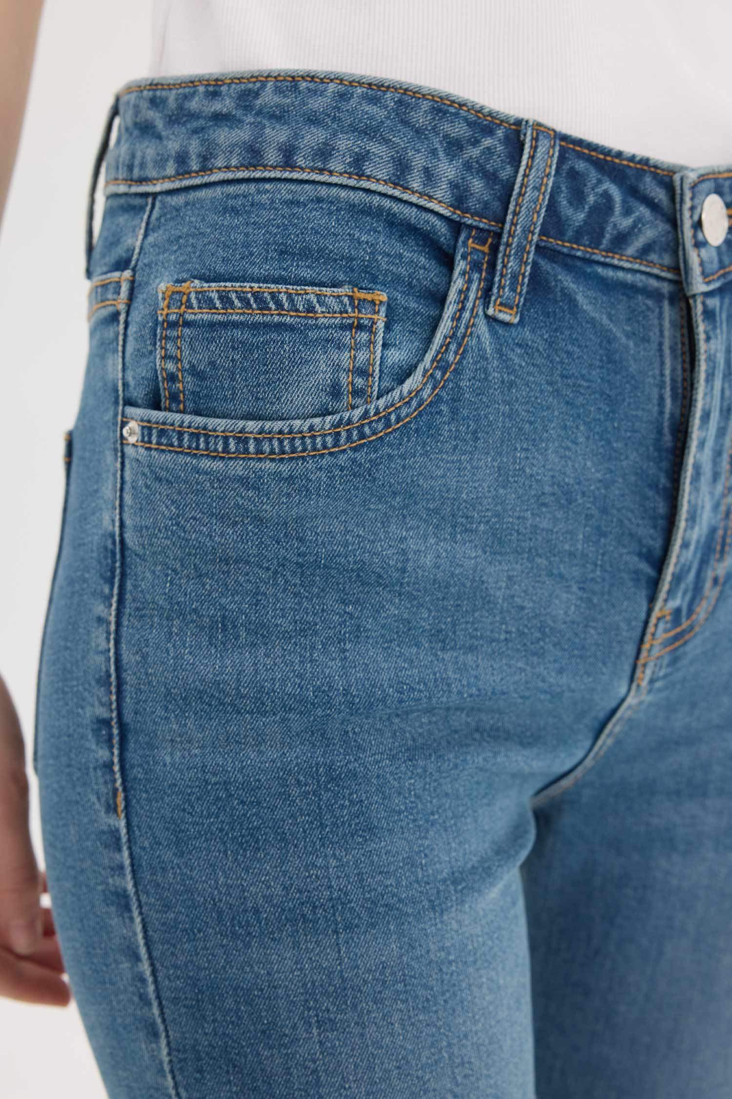 High Waist Wide Leg Jeans