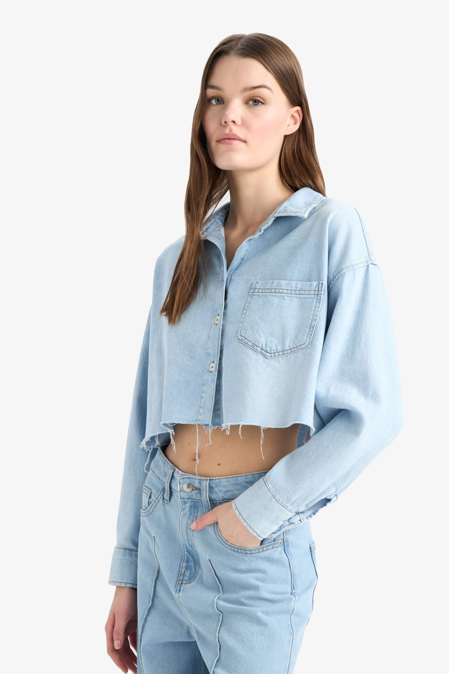 Cropped Fit Cut-Off Soft Jean Shirt