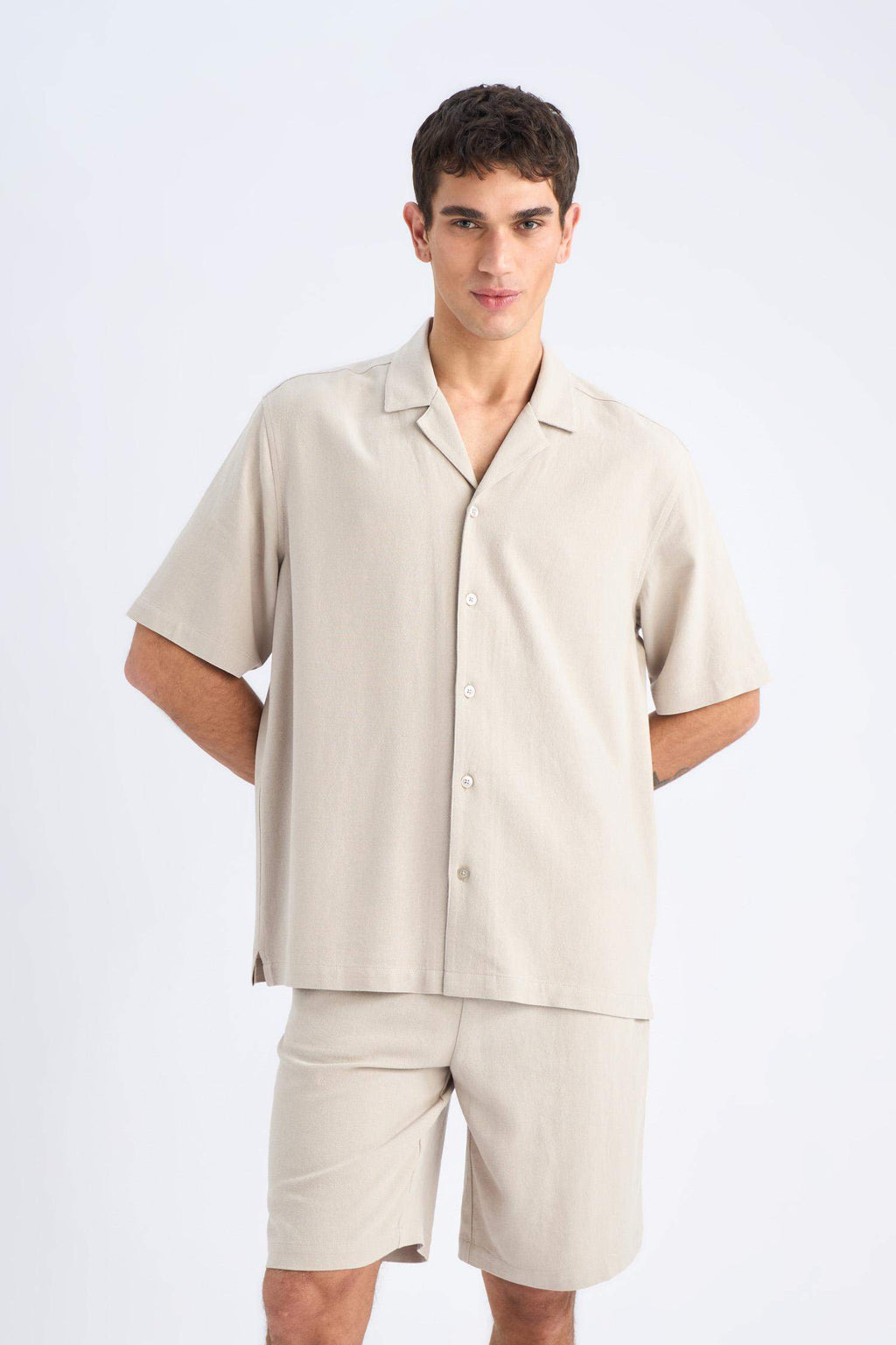 Relax-Fit Polo-Neck Cotton Summer Short-Sleeve Shirt
