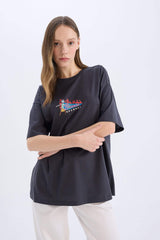 Cool Rick and Morty Oversize Wide Pattern Crew Neck Back Printed Short Sleeve T-Shirt