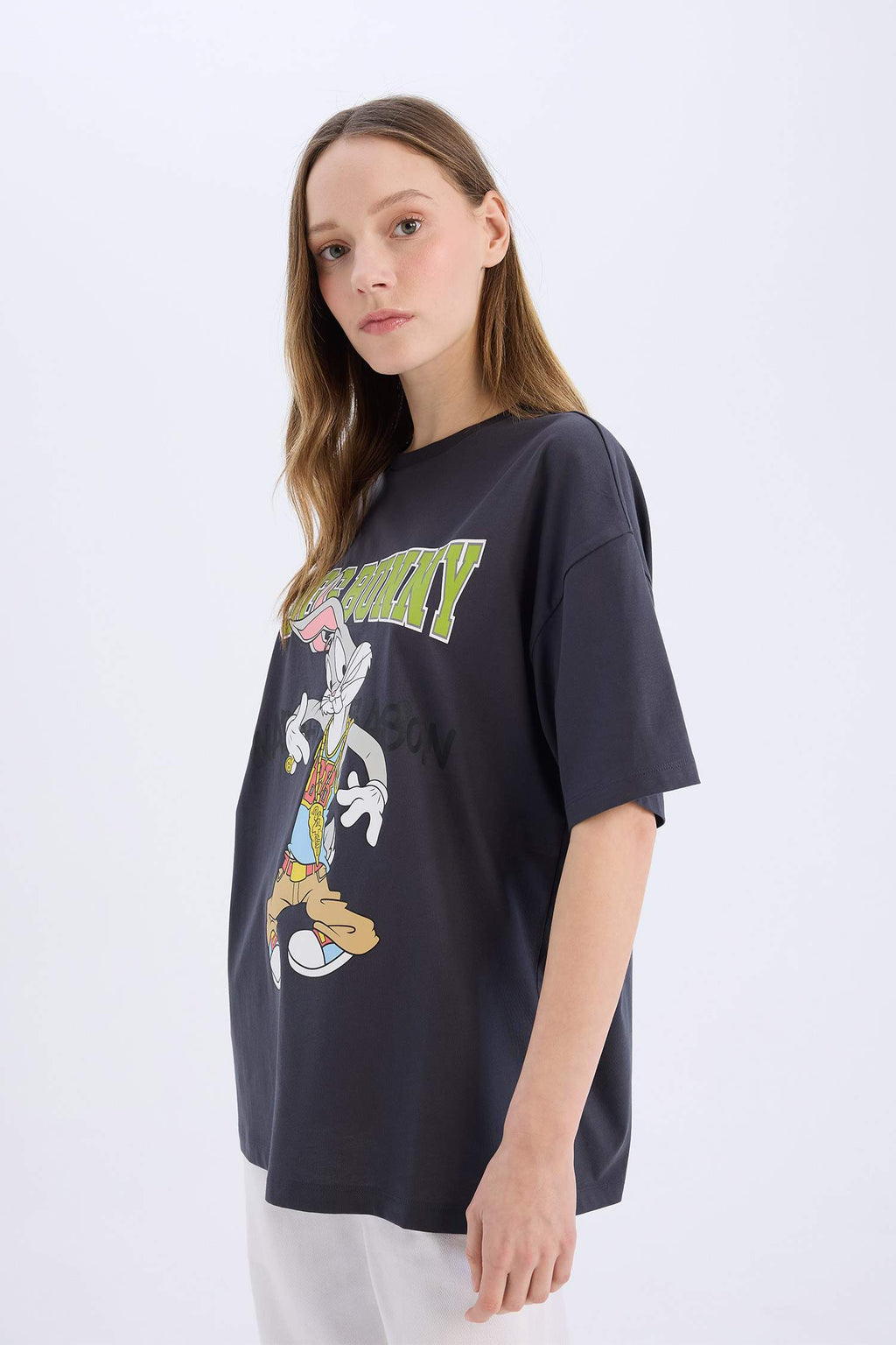 Coool Looney Tunes Oversize Wide Mold Bike Collar Printed Short Sleeve T-shirt