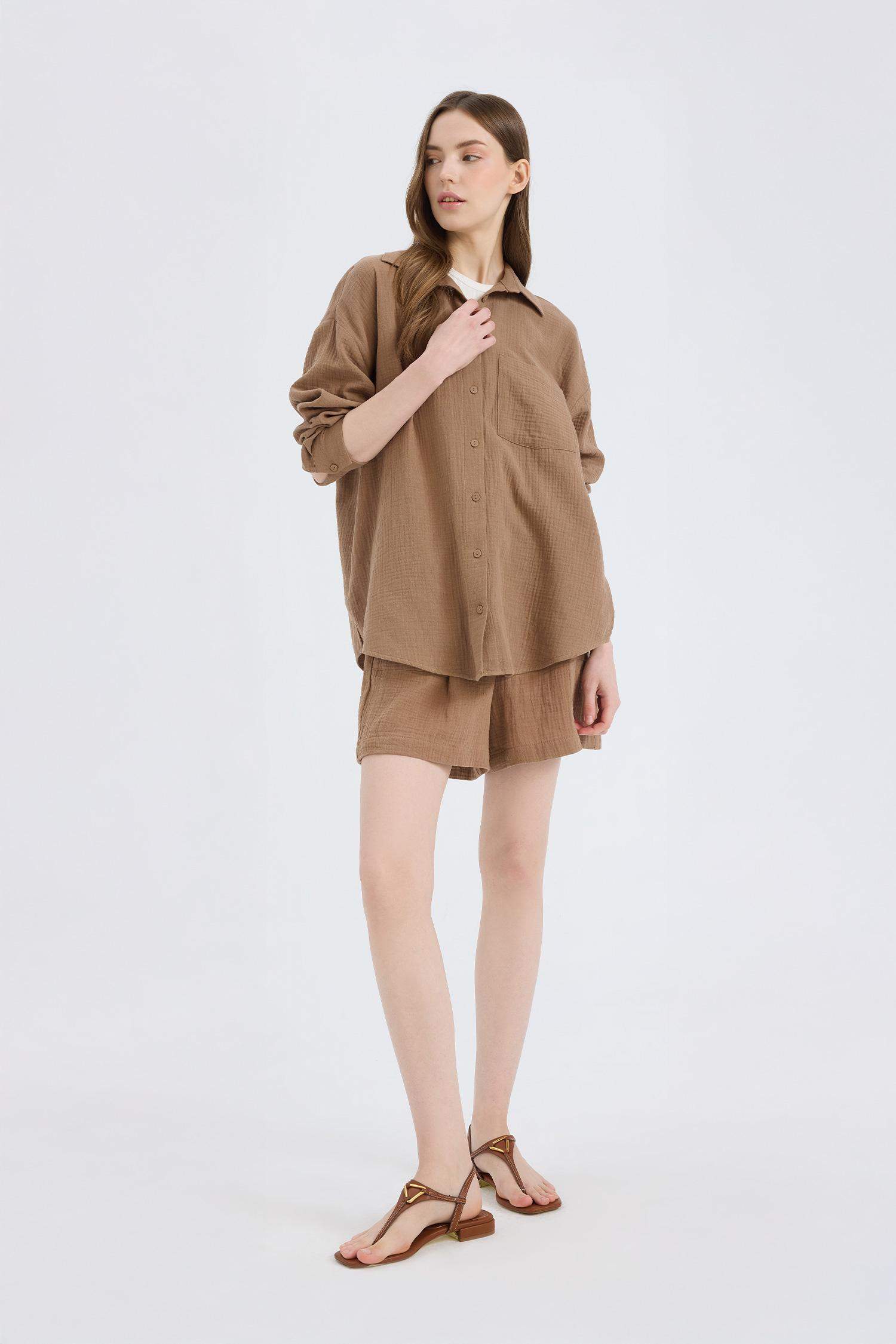 Regular Fit Muslin Elastic Band Short Leg Shorts