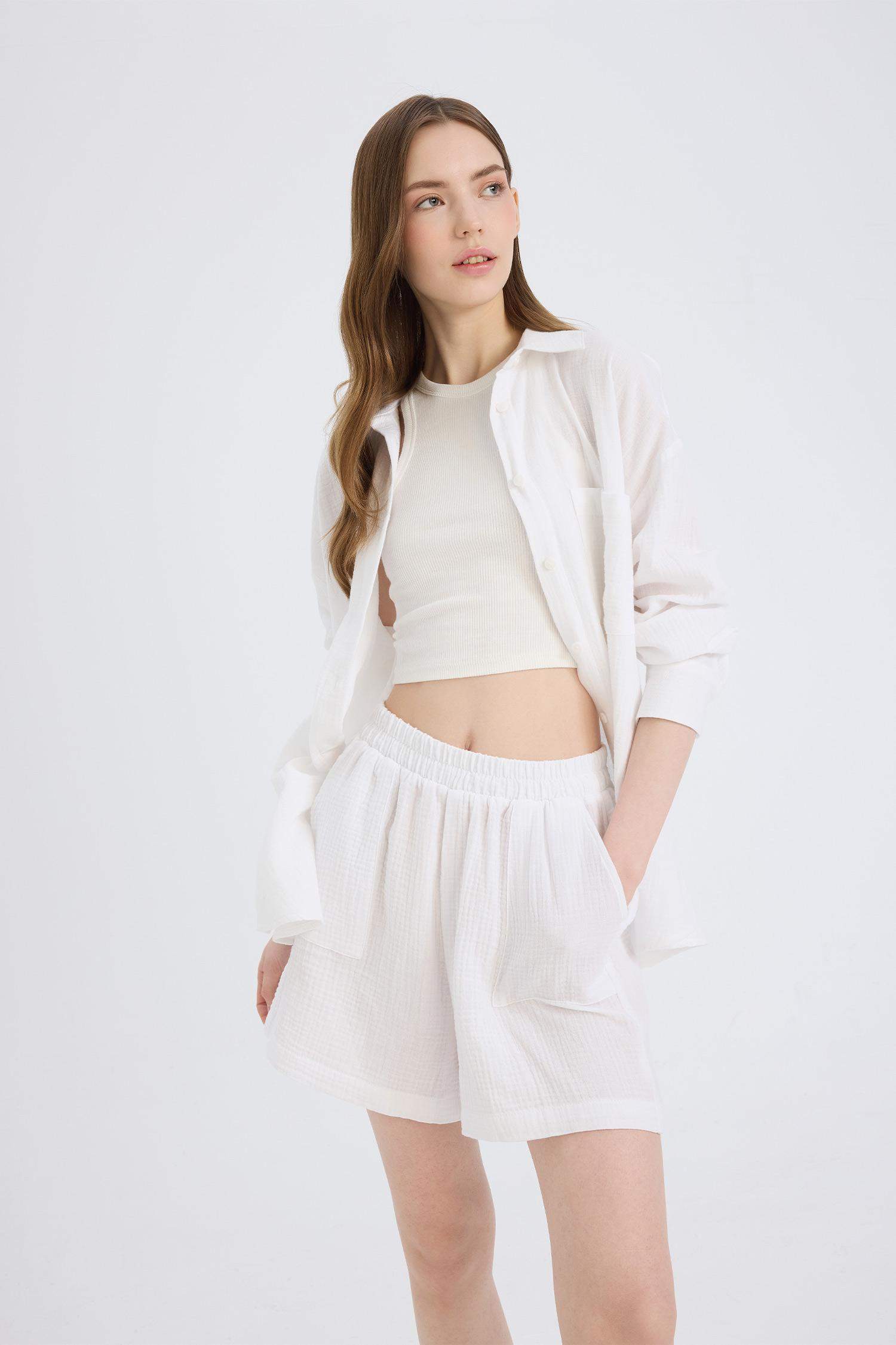 Regular Fit Muslin Elastic Band Short Leg Shorts