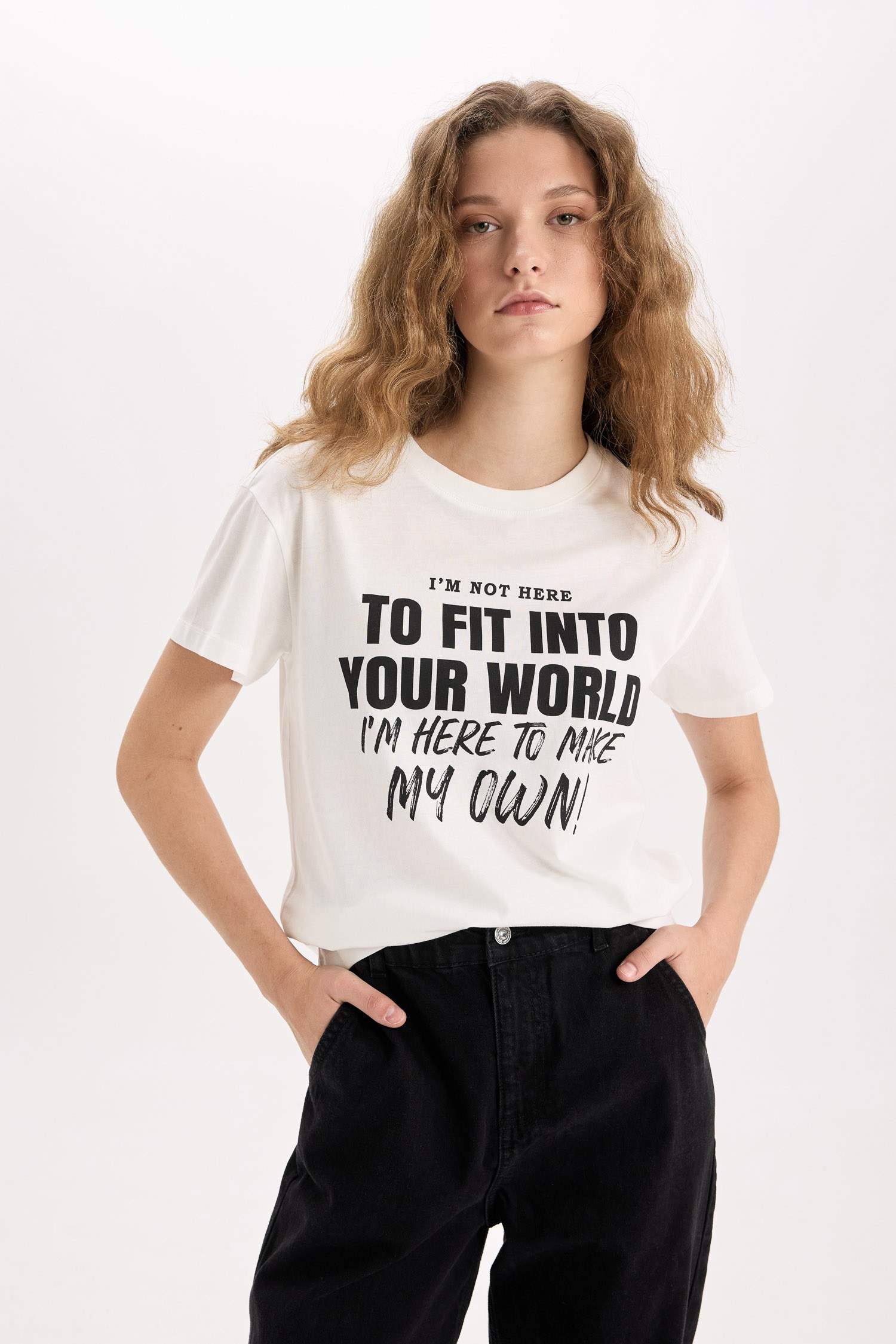 Regular Fit Crew Neck Short Sleeve T-Shirt