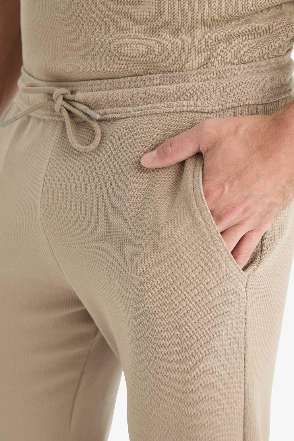 Regular Fit Track Bottom Waisted Lace-Up Pocket Detailed Flat Leg