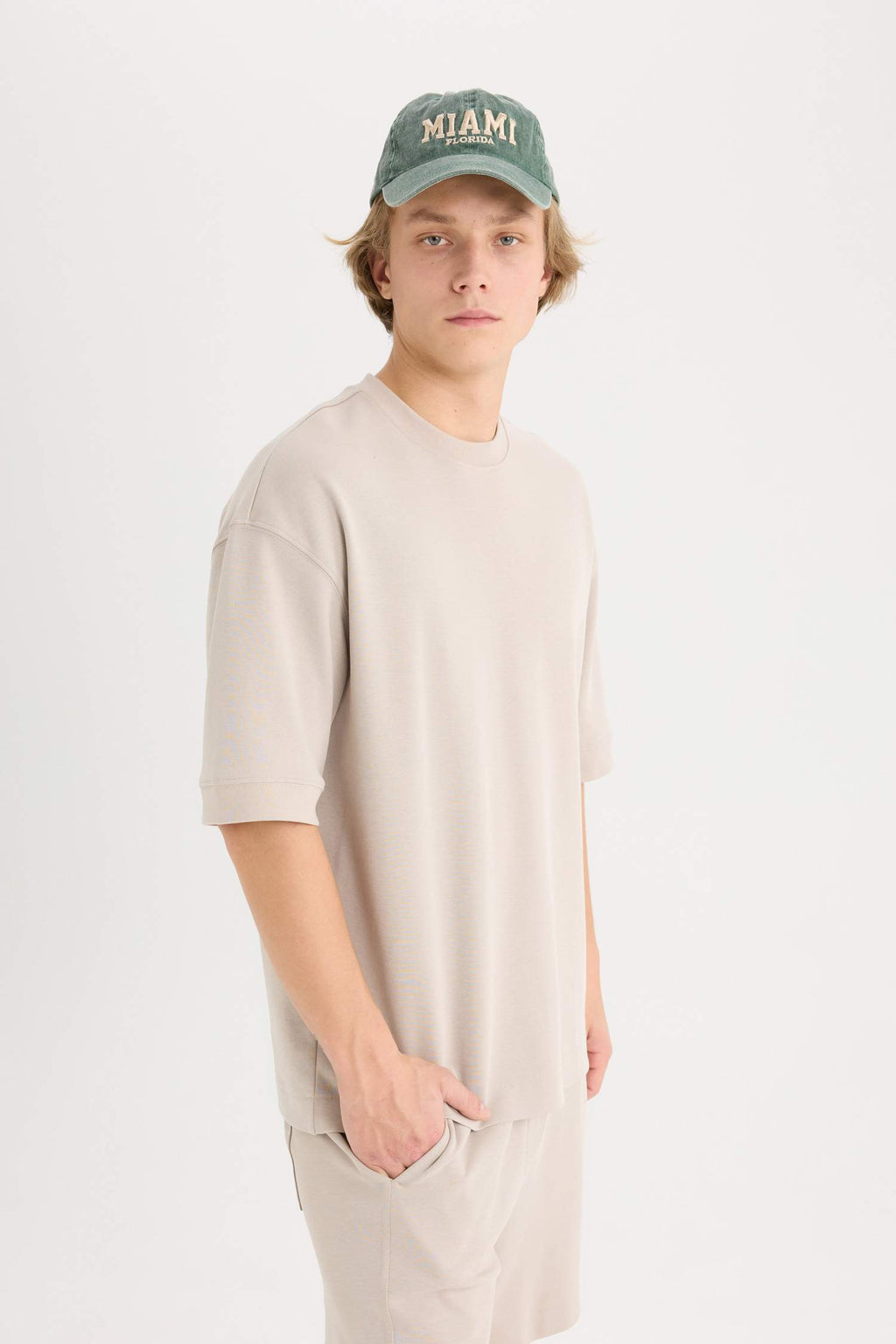 Regular Fit Regular Hem Shorts