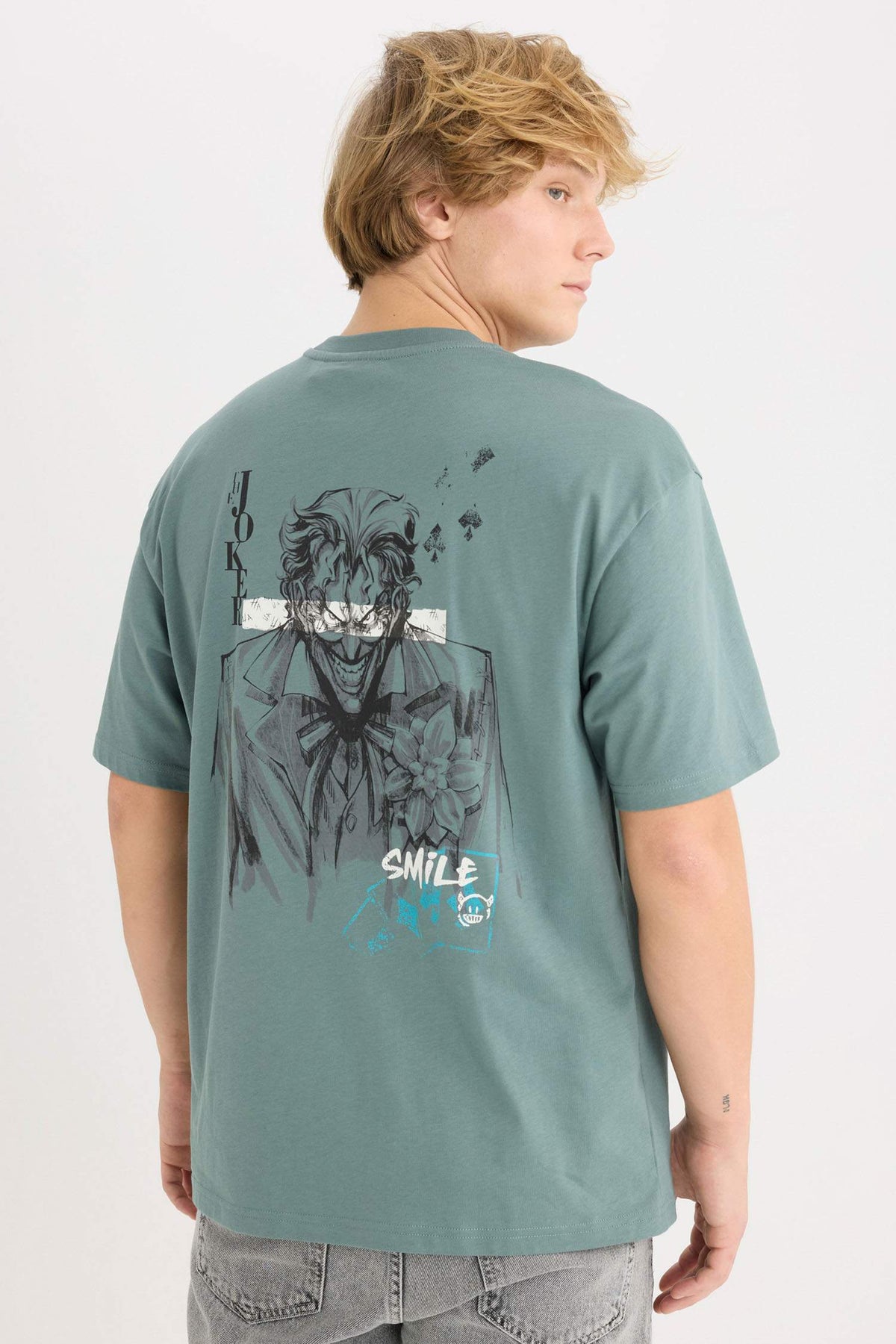 100% Cotton Batman Boxy Fit Crew Neck Back Printed Short Sleeve T-Shirt