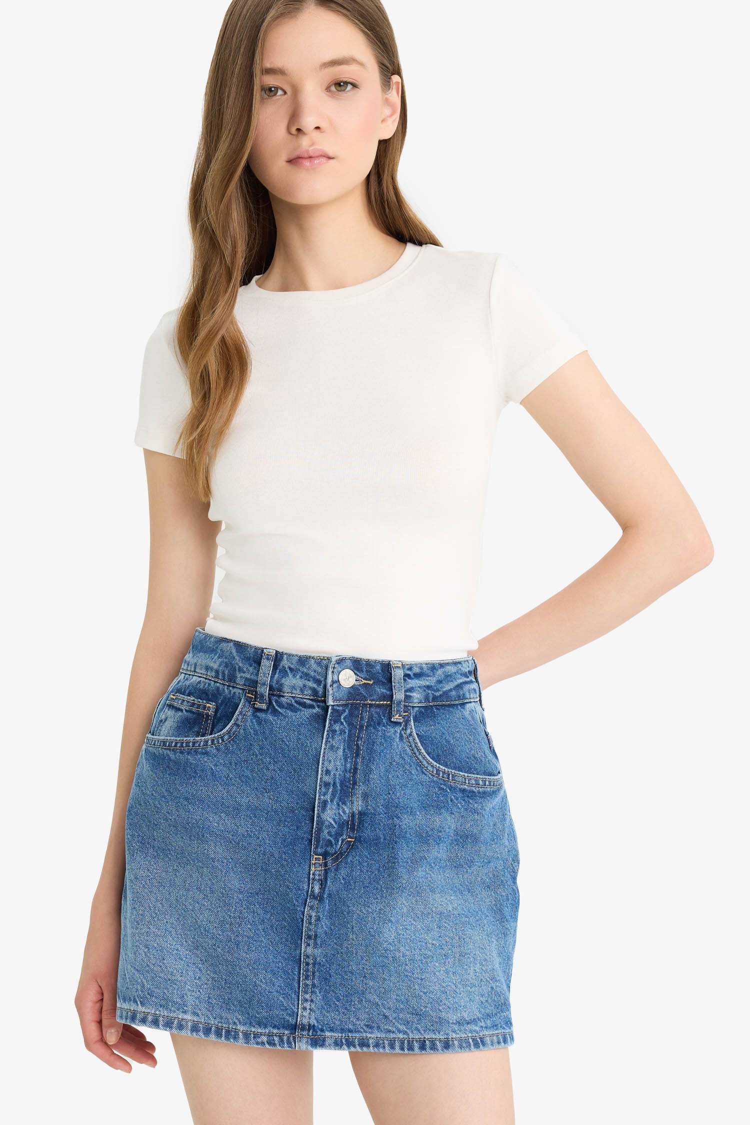 Cool Fitted Crew Neck Rib Short Sleeve T-Shirt