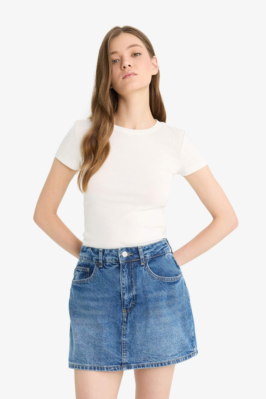 Cool Fitted Crew Neck Rib Short Sleeve T-Shirt