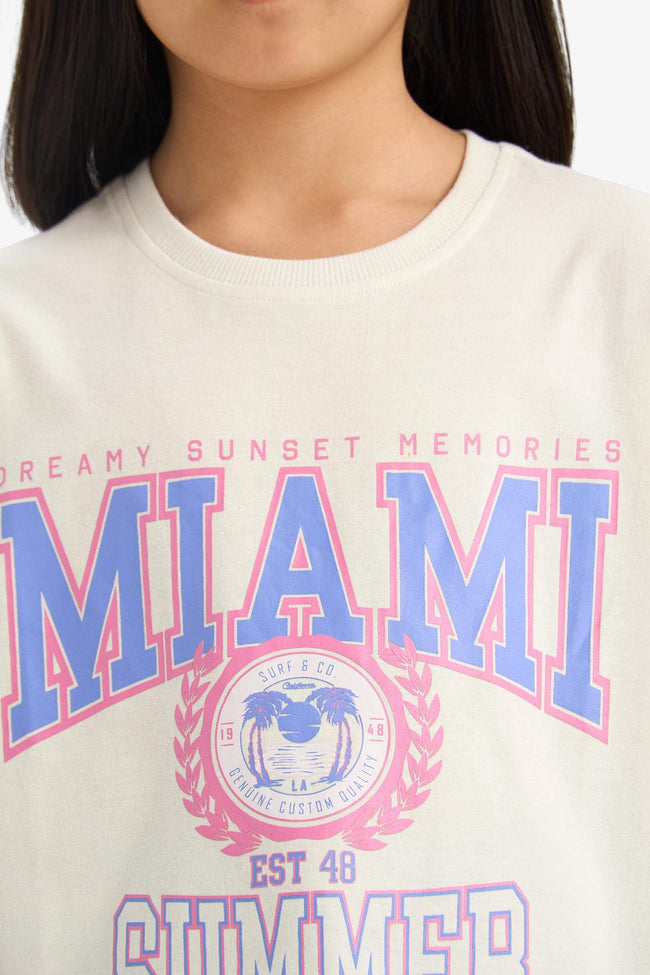 Girls Oversize Wide Pattern Crew Neck Printed Short Sleeve T-Shirt Hover Image