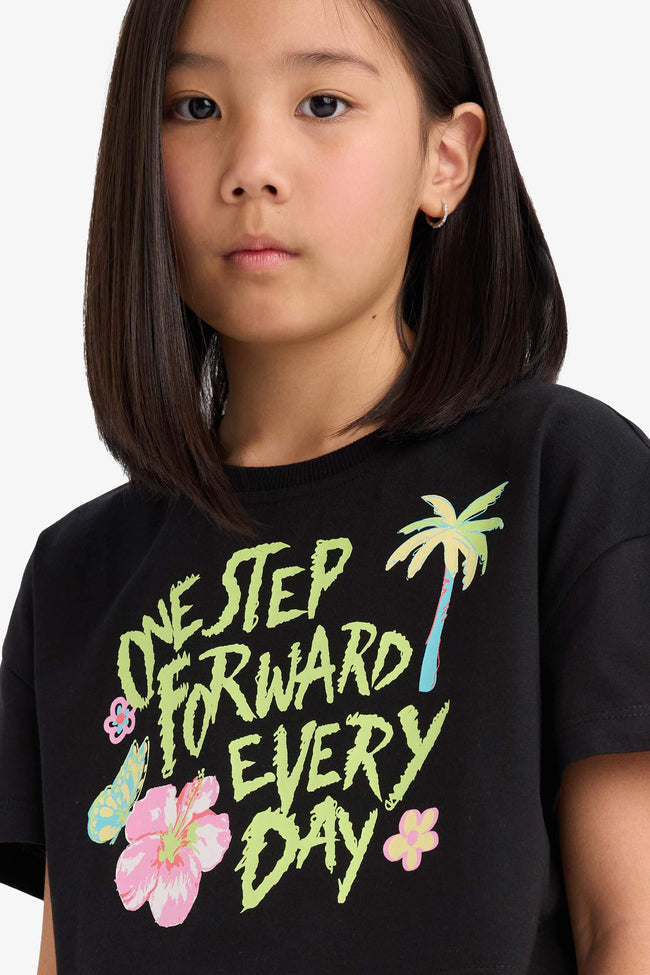 Girls Crop Crew Neck Printed Short Sleeve T-Shirt Main Image