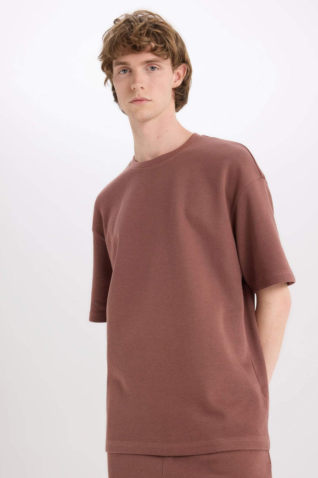 100% Cotton Boxy Fit Crew Neck Short Sleeve T-Shirt