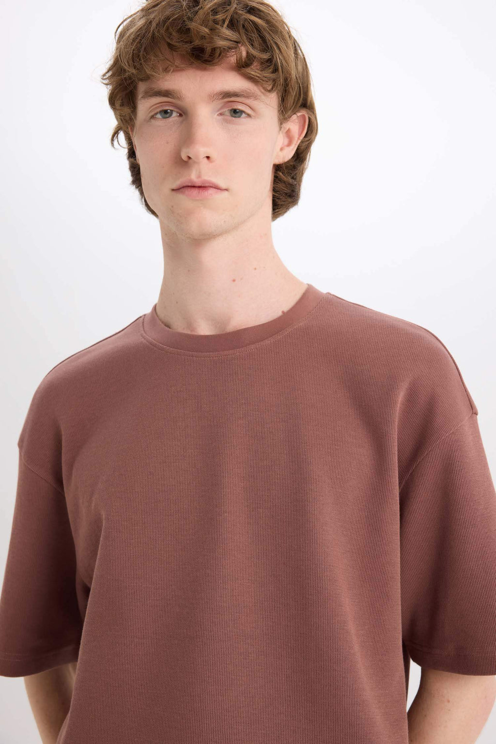 100% Cotton Boxy Fit Crew Neck Short Sleeve T-Shirt