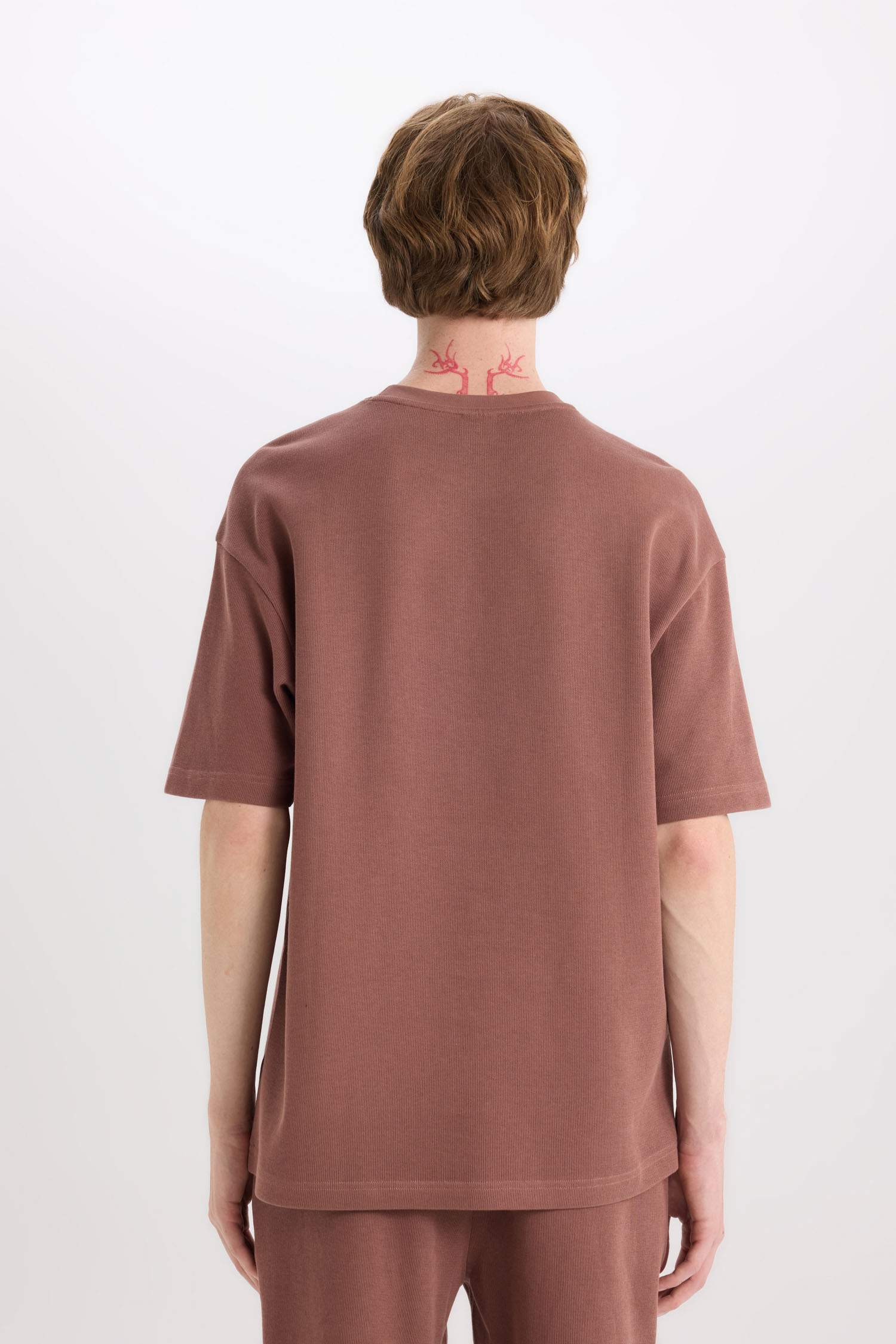 100% Cotton Boxy Fit Crew Neck Short Sleeve T-Shirt