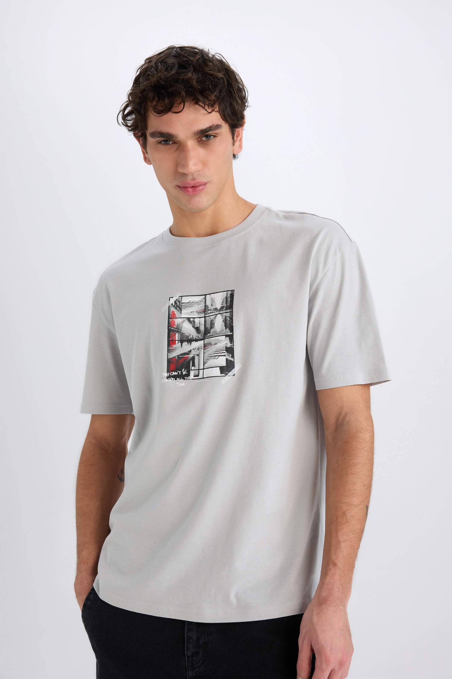 Boxy Fit Crew Neck Printed T-Shirt