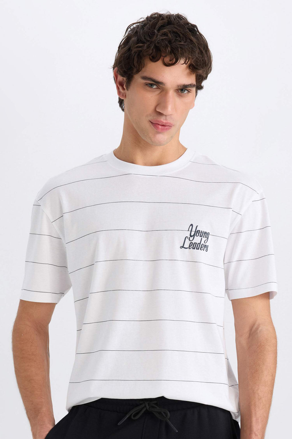 100% Cotton Boxy Fit Crew Neck Printed Short Sleeve T-Shirt