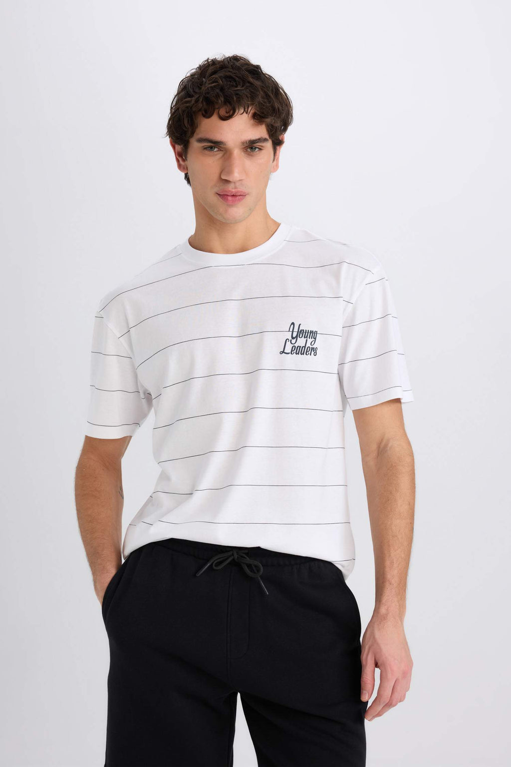 100% Cotton Boxy Fit Crew Neck Printed Short Sleeve T-Shirt