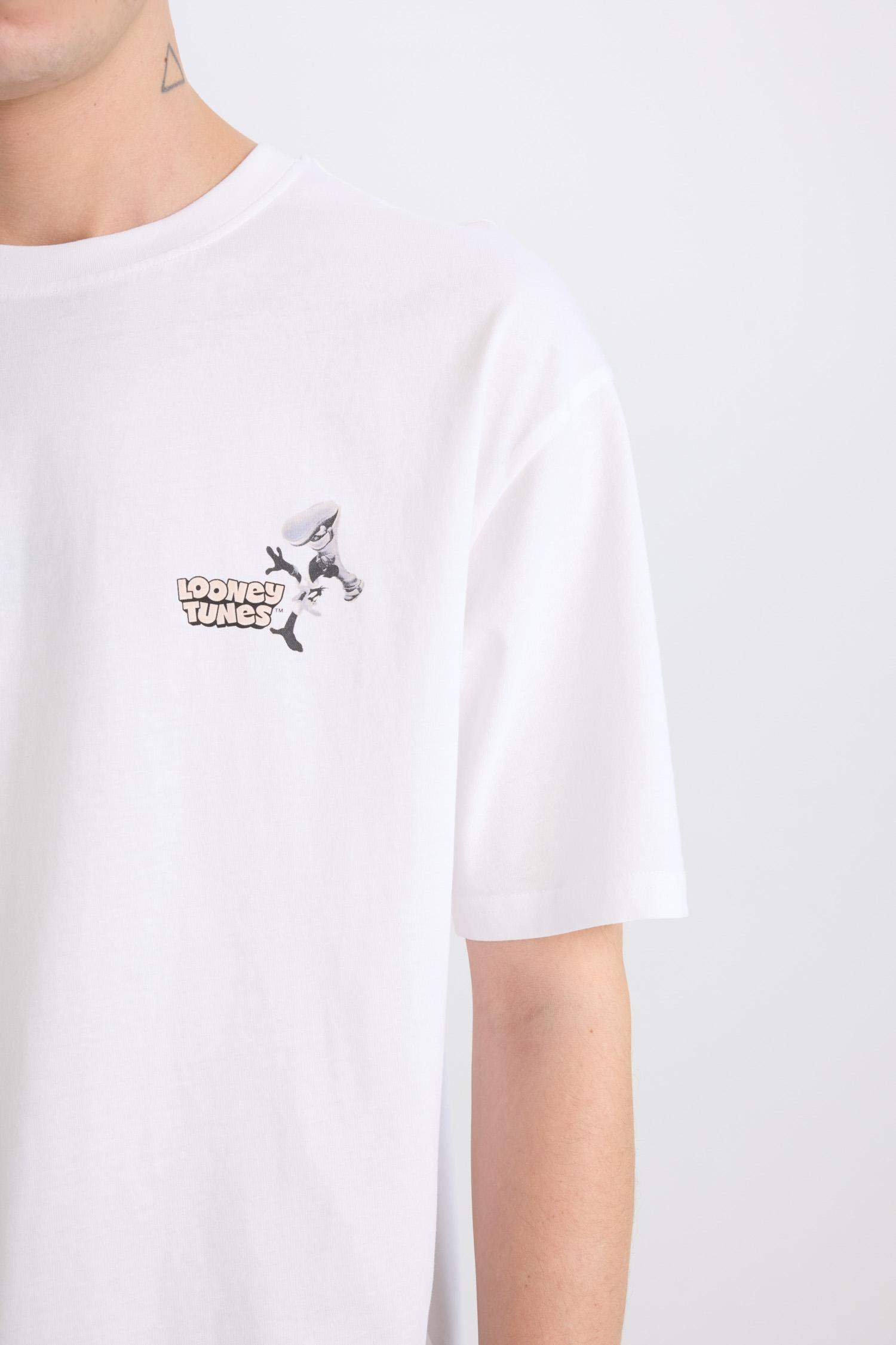 Boxy Fit Looney Tunes Licensed Crew Neck Printed T-Shirt