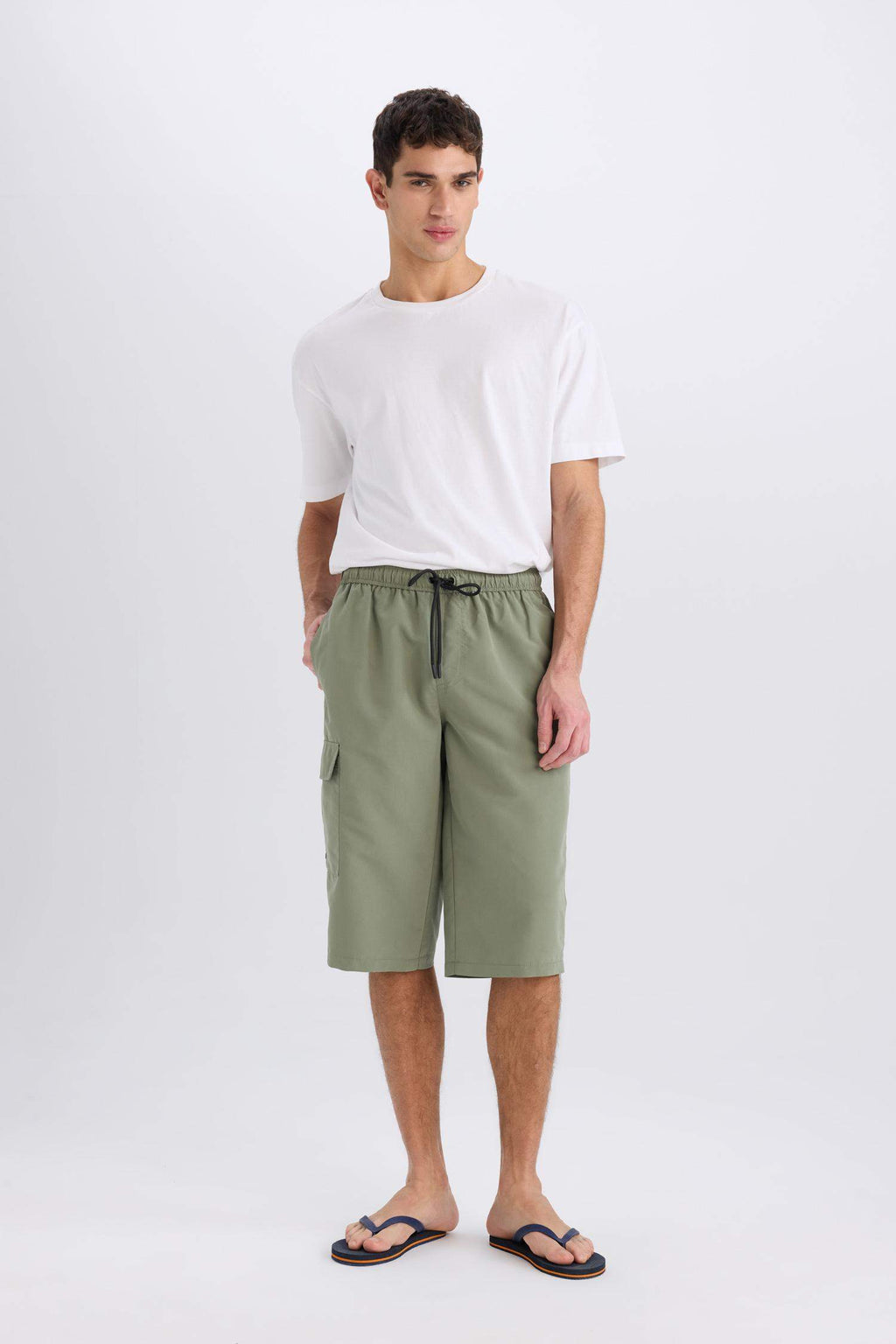 Long Fit Mesh Lined Long Length Cargo Pocket Swim Shorts
