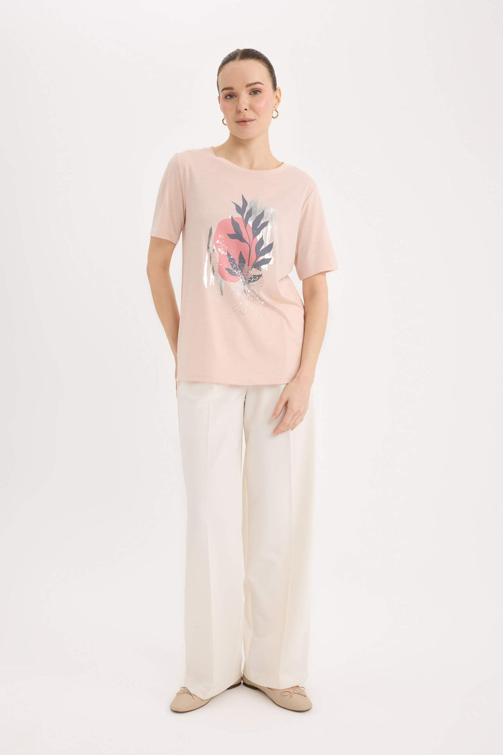 Regular Fit Crew Neck Short Sleeve T-Shirt