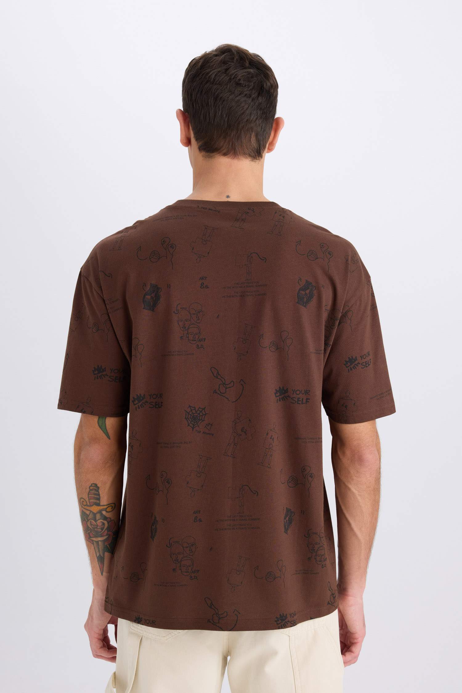 Oversize Fit Crew Neck Printed T-Shirt