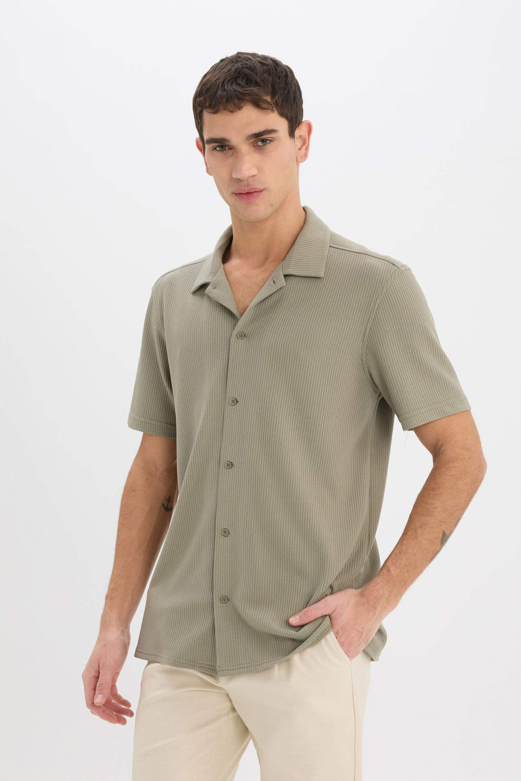 Regular Fit Polo Collar Short Sleeve Shirt