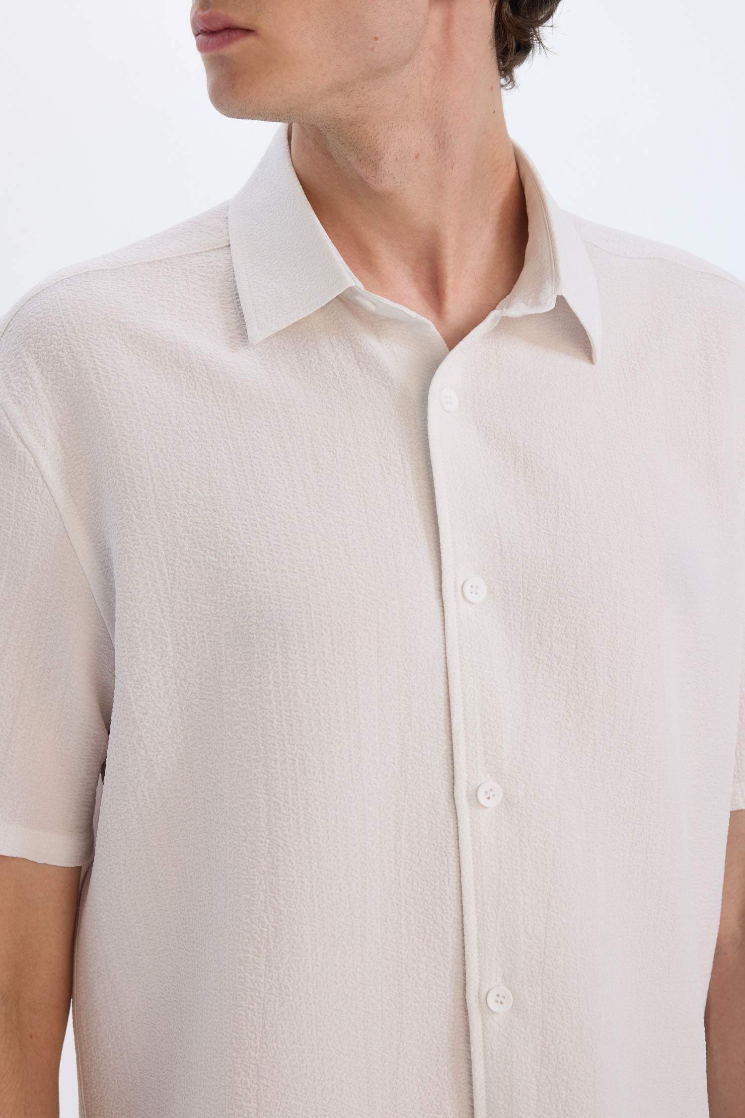 Regular Fit Crinkle Summer Short Sleeve White Shirt