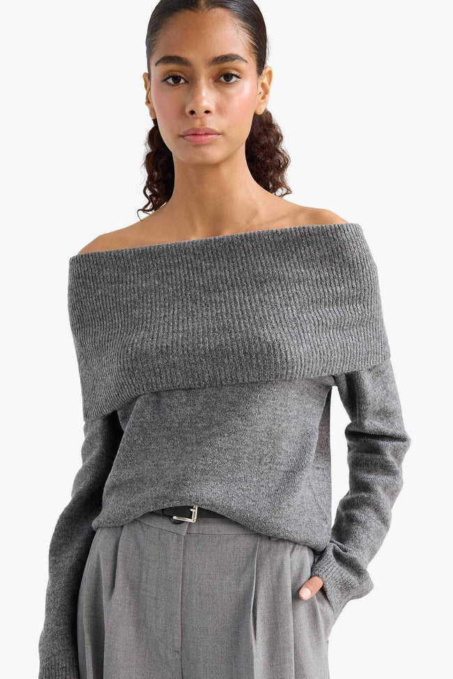 Regular Fit Off Shoulder Knitwear Pullover Hover Image