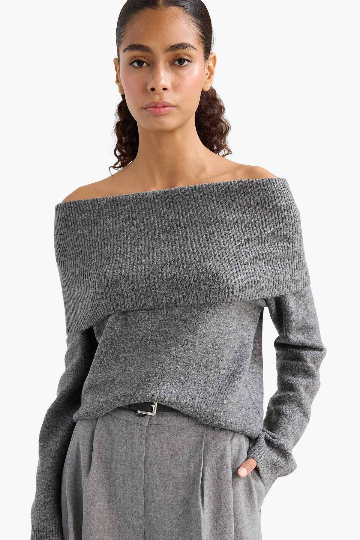 Regular Fit Off Shoulder Knitwear Pullover