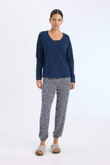 Pajama Set: Long-sleeved top, patterned long bottoms