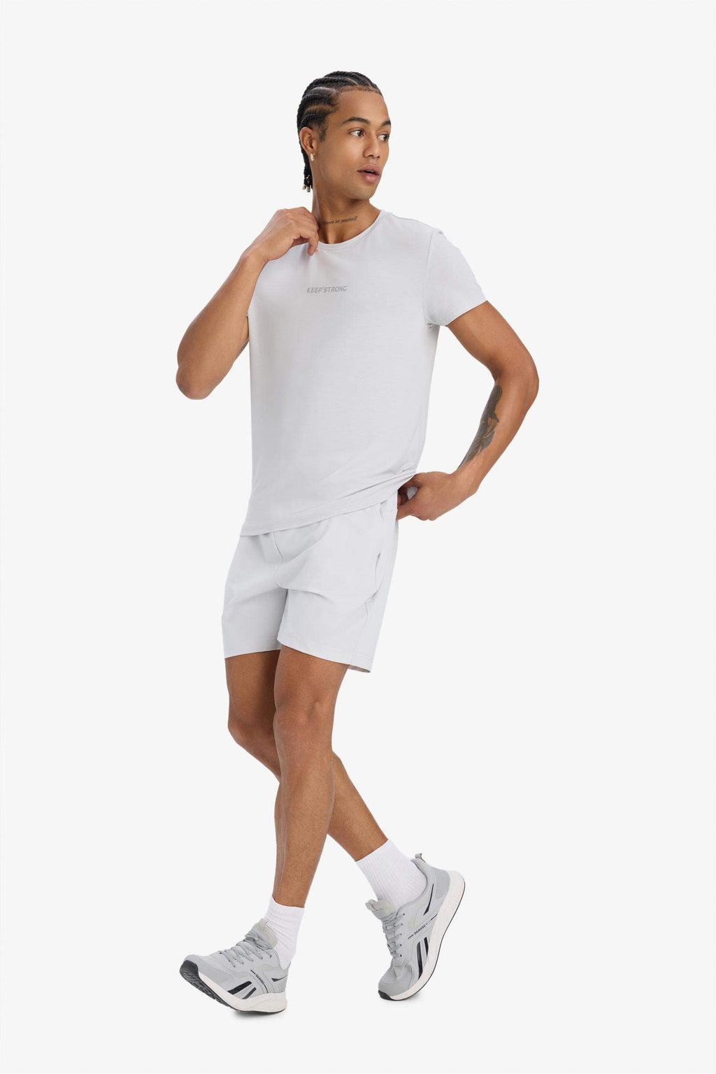 DeFactoFit Quick Drying Flexible Fabric Standard Fit Athlete Shorts