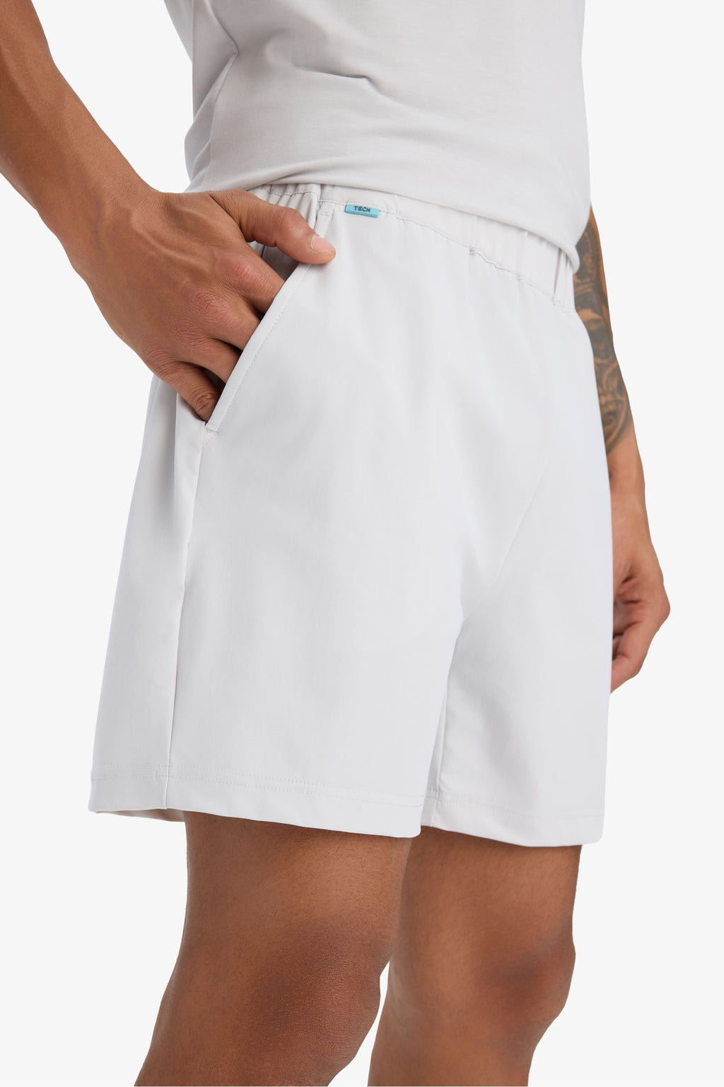 DeFactoFit Quick Drying Flexible Fabric Standard Fit Athlete Shorts