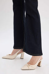 Woman Faux Leather Heeled Sandals