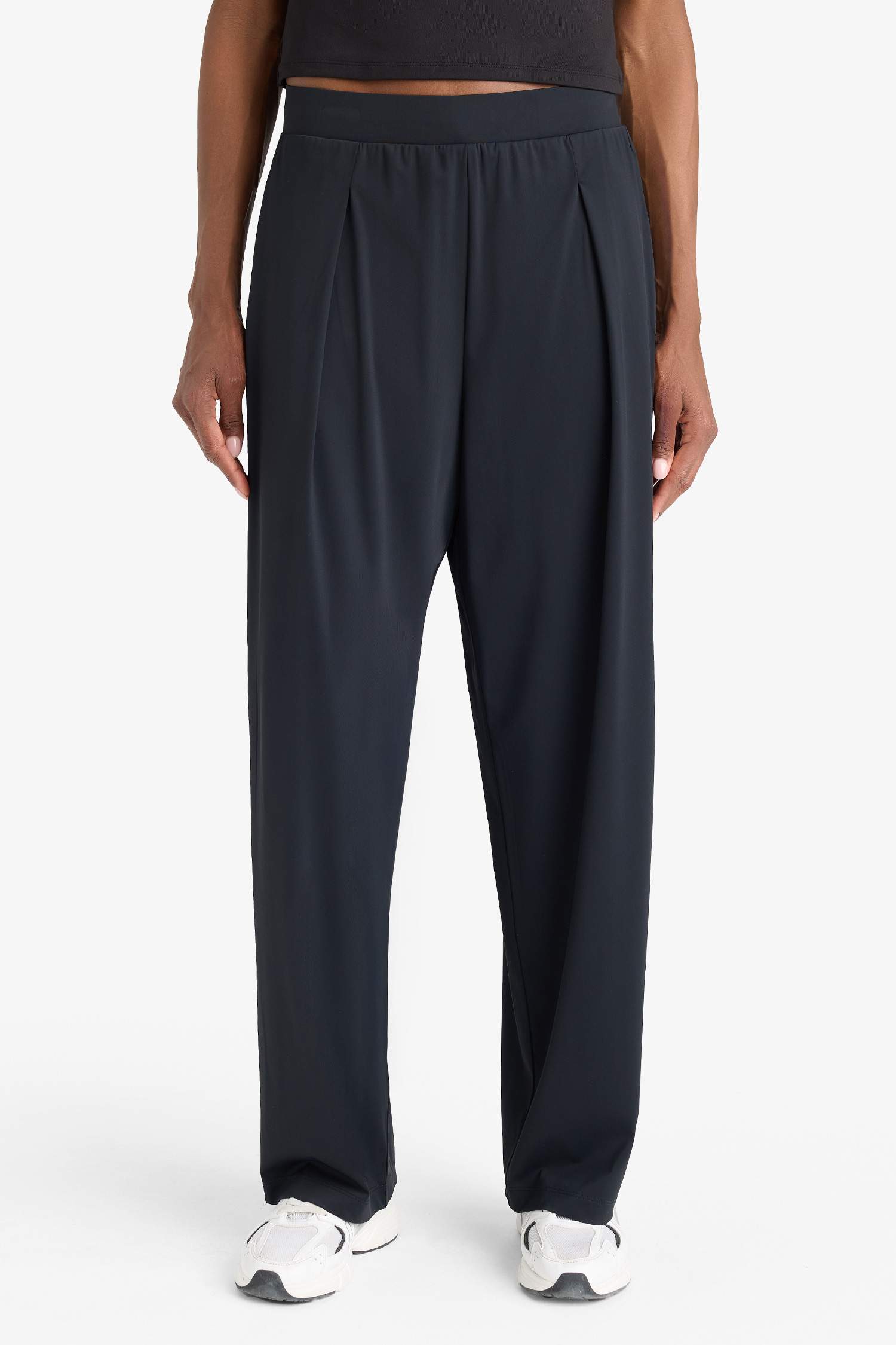 Straight Fit Wide Leg Trousers