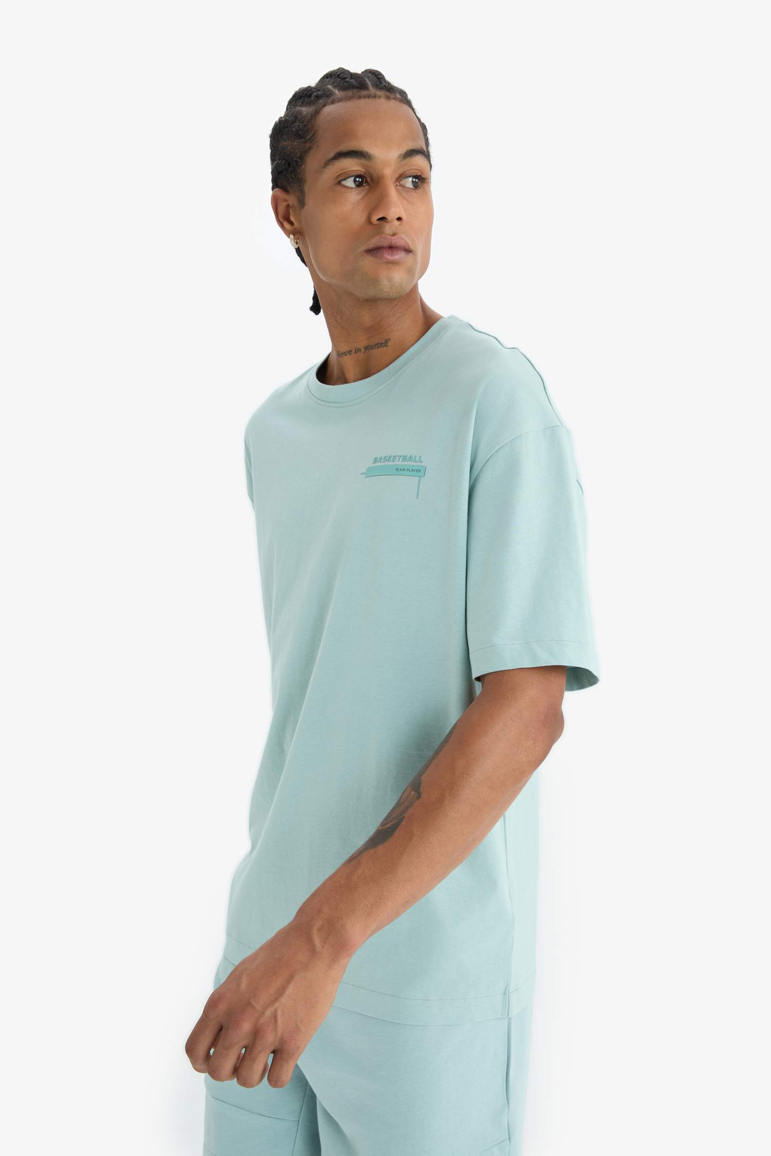 DeFactoFit Oversize Wide Mold Crew Neck Printed Sports Short Sleeve T-Shirt