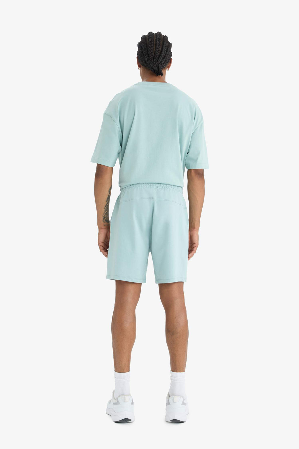 DeFactoFit Standard Fit Sportsman Shorts with Tie Waist and Pocket