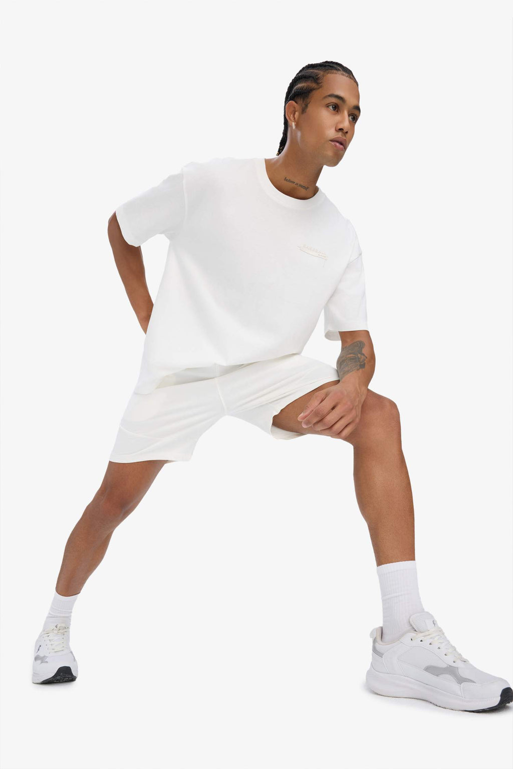 DeFactoFit Standard Fit Sportsman Shorts with Tie Waist and Pocket