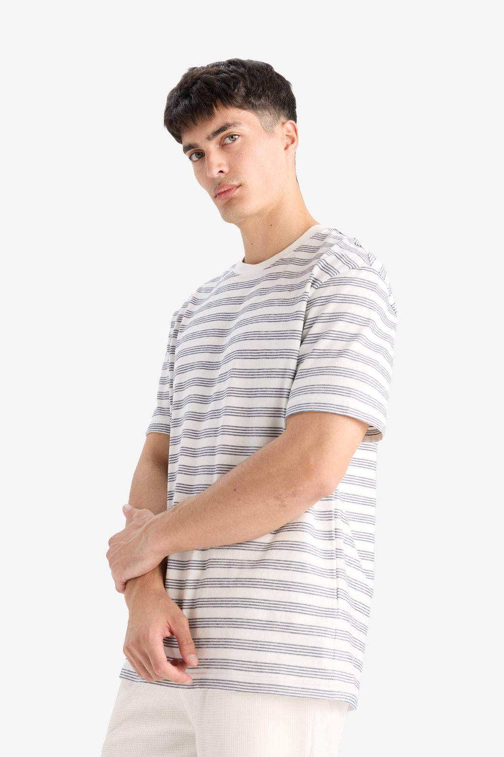 Regular Fit Crew Neck Short Sleeve Striped T-Shirt