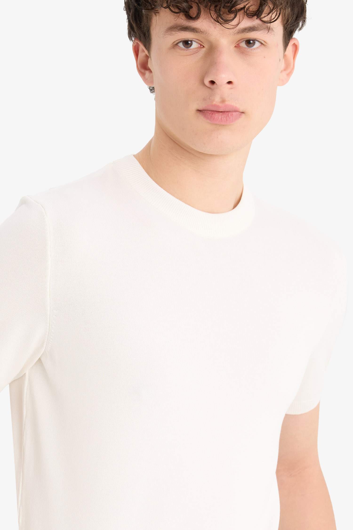 Standard Fit Crew Neck Knitwear T-Shirt