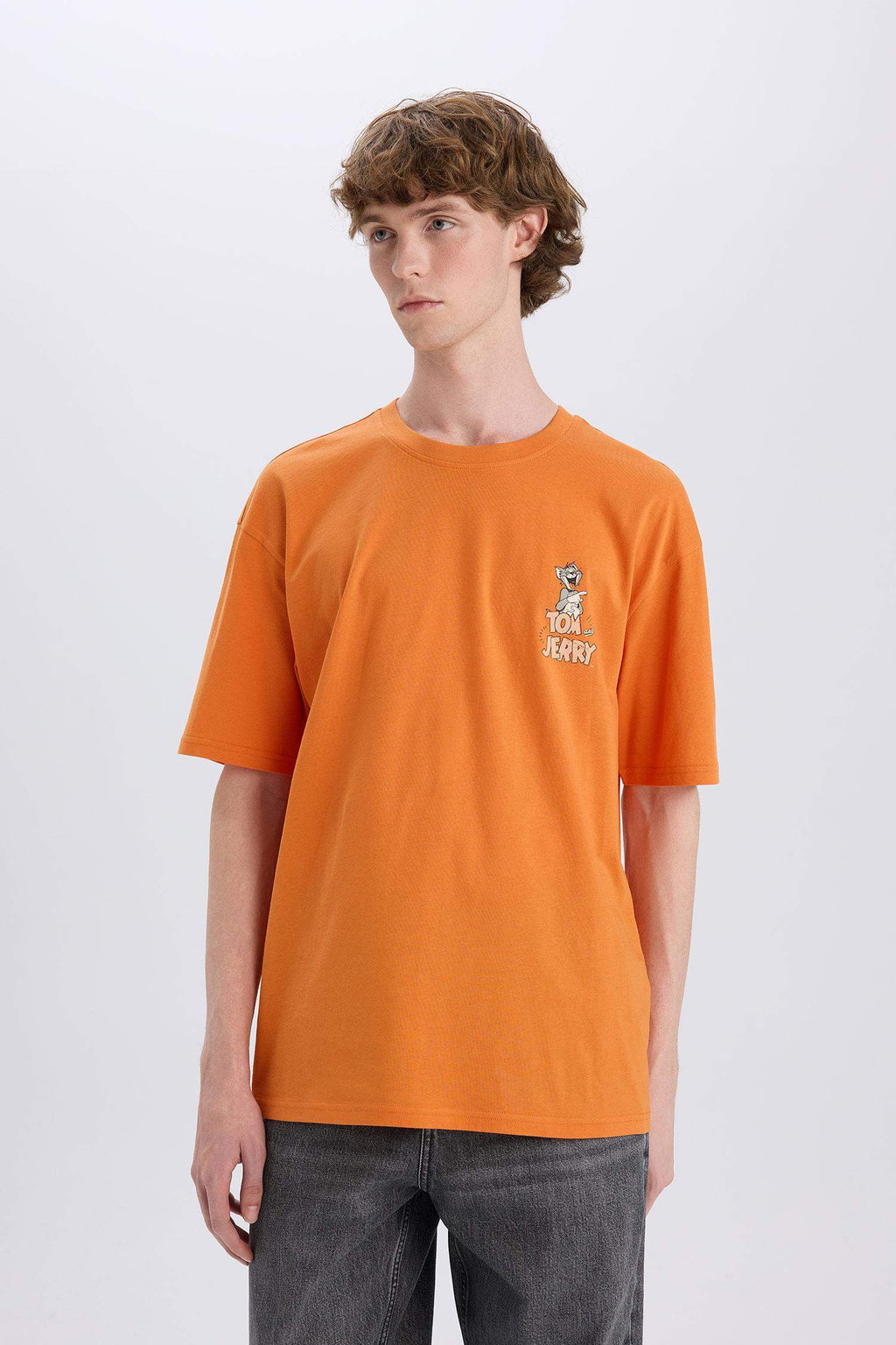 100% Cotton Tom & Jerry Boxy Fit Crew Neck Back Printed Short Sleeve T-Shirt