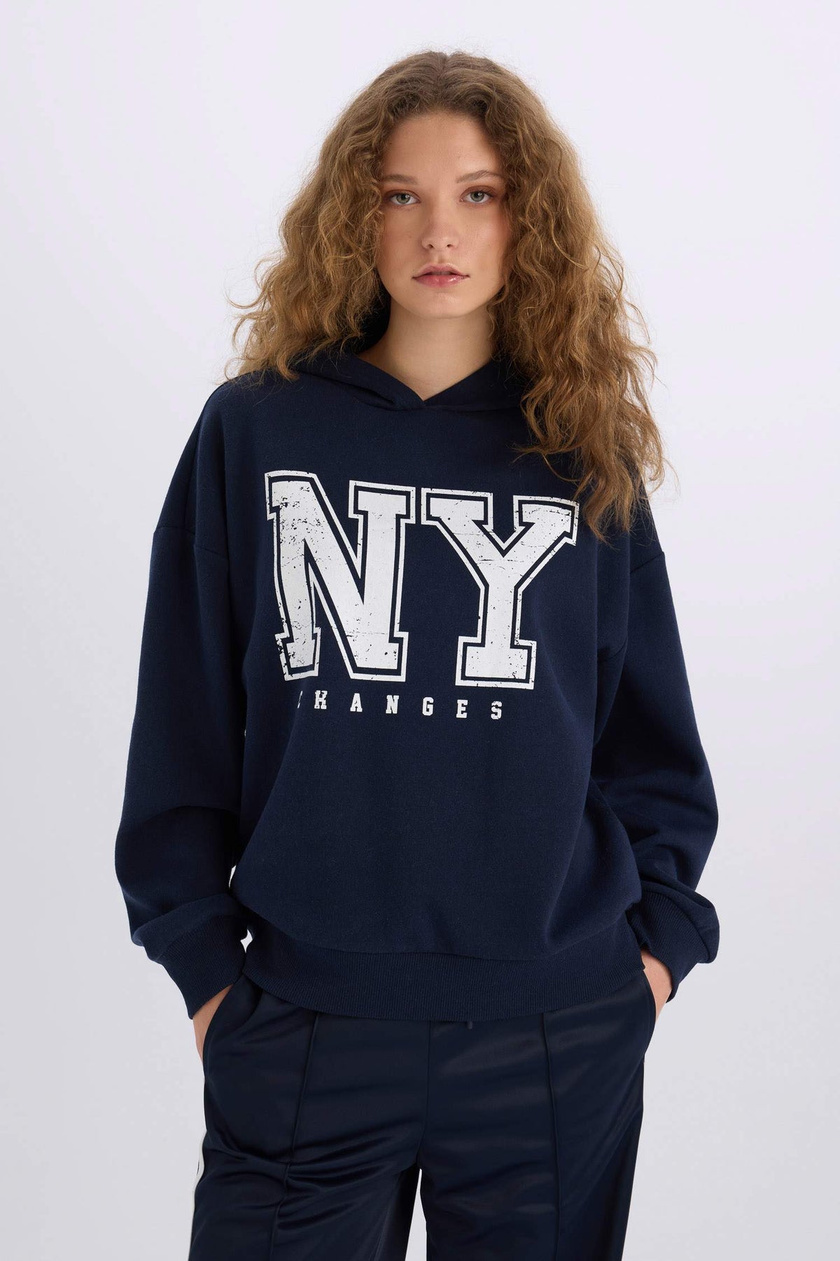 Loose Fit Hooded Printed Thick Sweatshirt