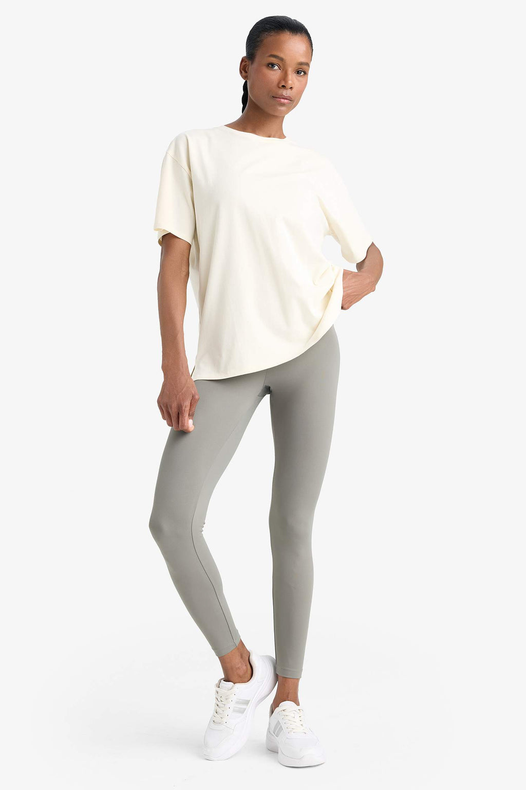 DeFactoFit Comfort Fit Crew Neck Basic Plain Sports Short Sleeve T-Shirt