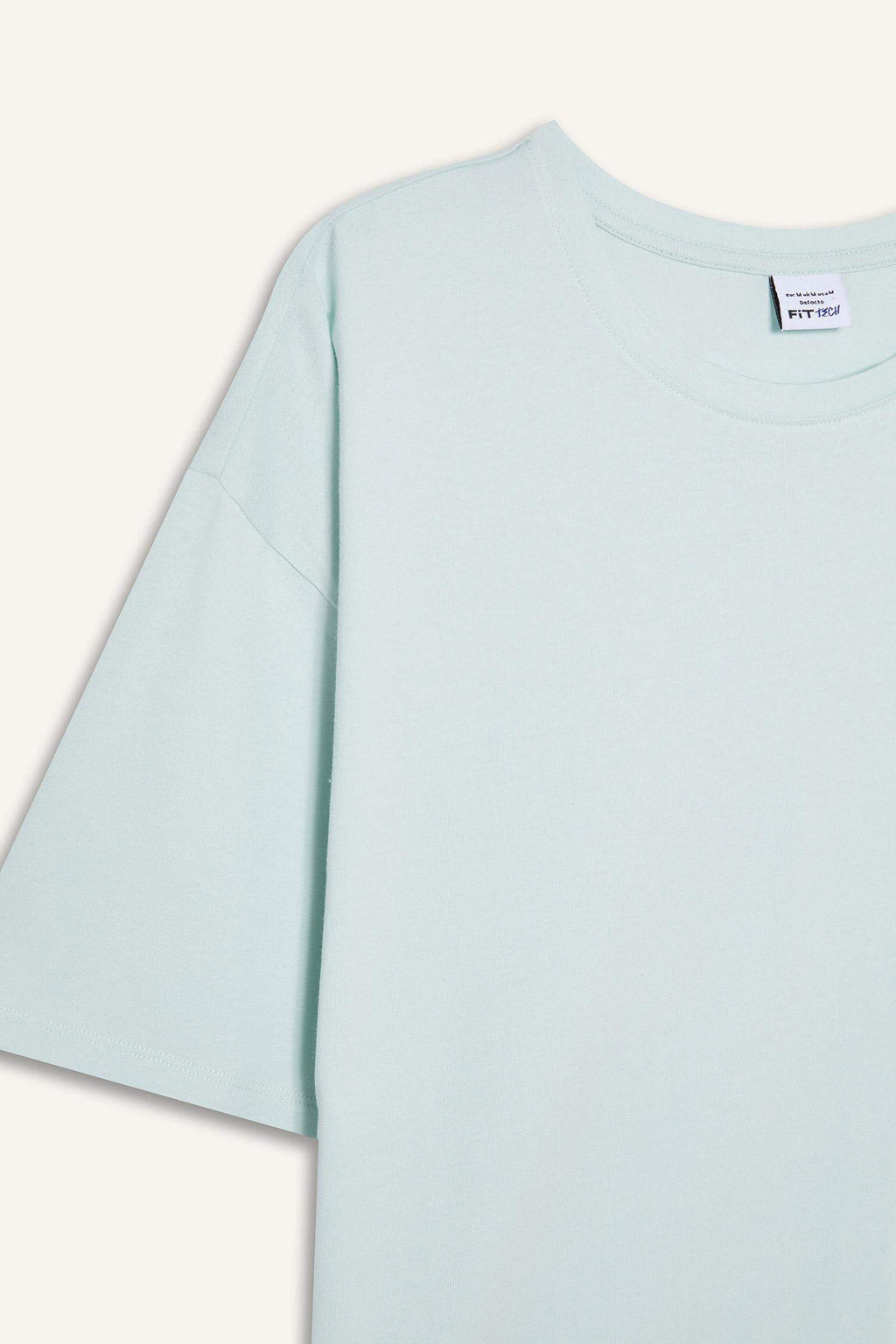 DeFactoFit Comfort Fit Crew Neck Basic Plain Sports Short Sleeve T-Shirt