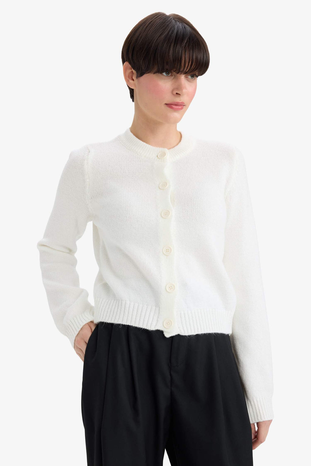 Regular Fit Crew Neck Basic Flat Buttoned Soft Touch Knit Cardigan