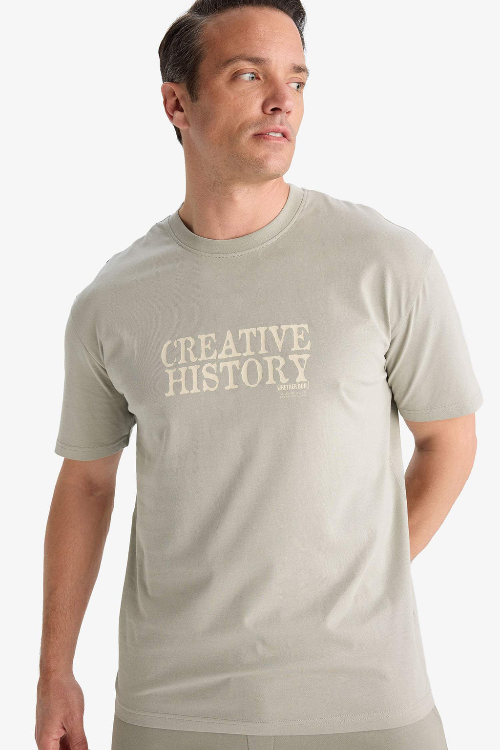 100% Cotton Regular Fit Crew Neck Printed Short Sleeve T-Shirt