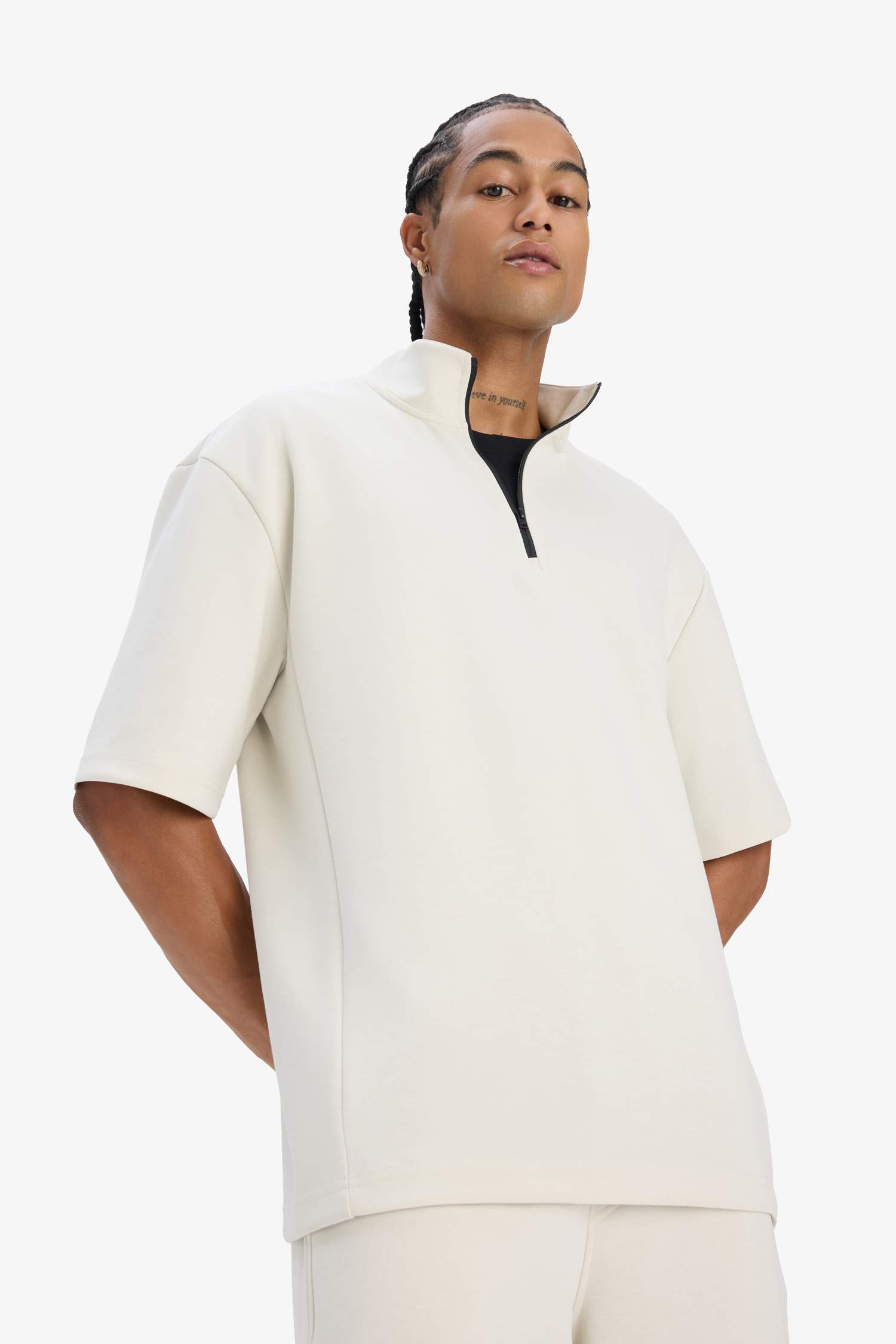 DeFactoFit Standard Fit Zippered Sports Scuba Fabric T-Shirt