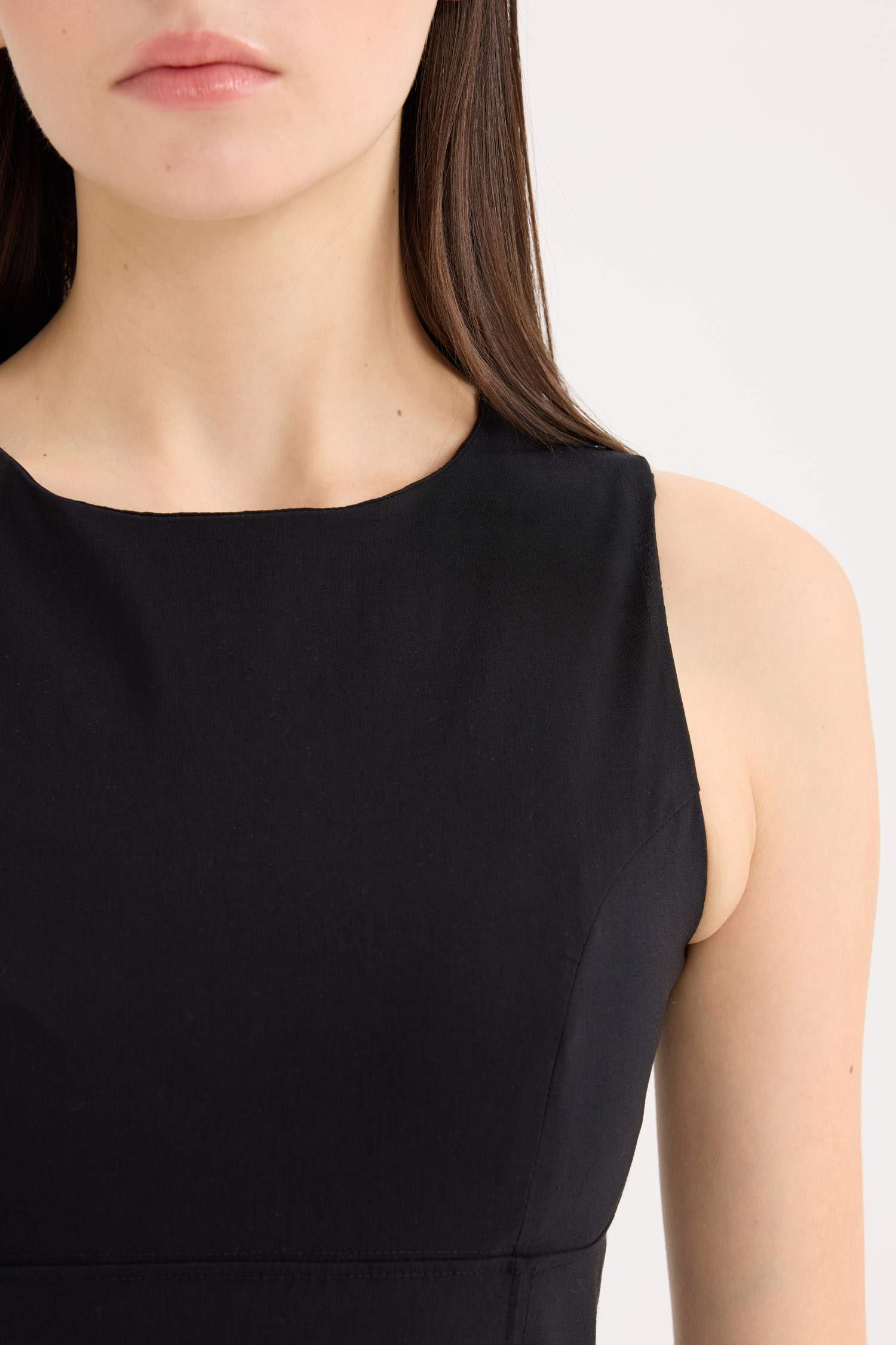 Bodycon Crew Neck Mini Dress